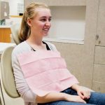 Dental Bib, 2-Ply, Tissue/Poly, Mauve 1 gm43446_01